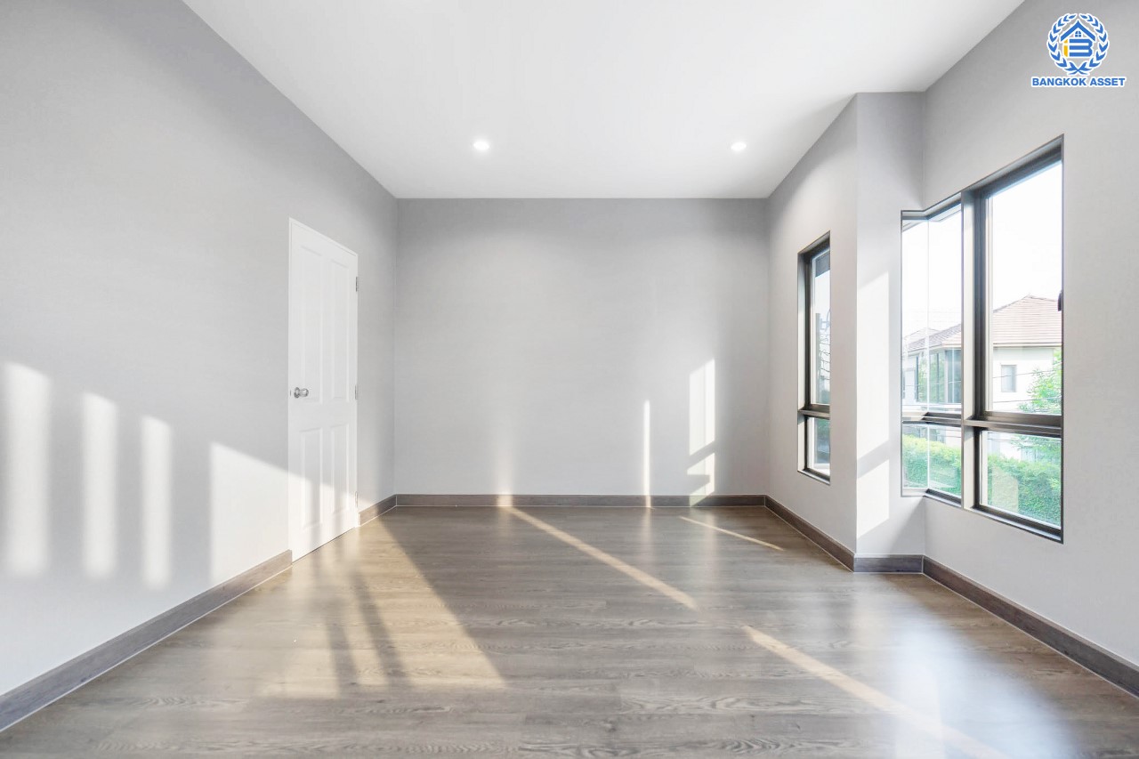 บ้านมือสองตกแต่งใหม่ แบรนด์สุดหรู Sansiri โครงการ เศรษฐสิริ ชัยพฤกษ์-แจ้งวัฒนะ ดีไซน์โมเดิร์น เนื้อที่ 51.7 ตร.ว. ฟังก์ชัน 3 ห้องนอน 3 ห้องน้ำ จอดรถได้ 2 คัน บรรยากาศ Private  วิวสวน หน้าบ้านไม่ชนใคร พร้อม Facilities ครบครัน!  บนทำเลโซนเมือง เชื่อมต่อทุกการเดินทาง ใกล้เซ็นทรัลแจ้งวัฒนะ, เมืองทองธานี, ทางด่วน และรถไฟฟ้าสายสีชมพู "สถานีปากเกร็ด"